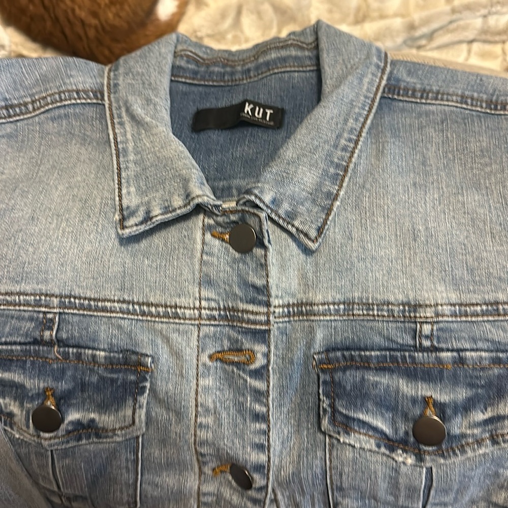 Women’s jean jacket